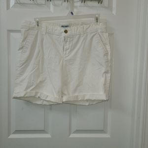 Old navy shorts white cuffed hem